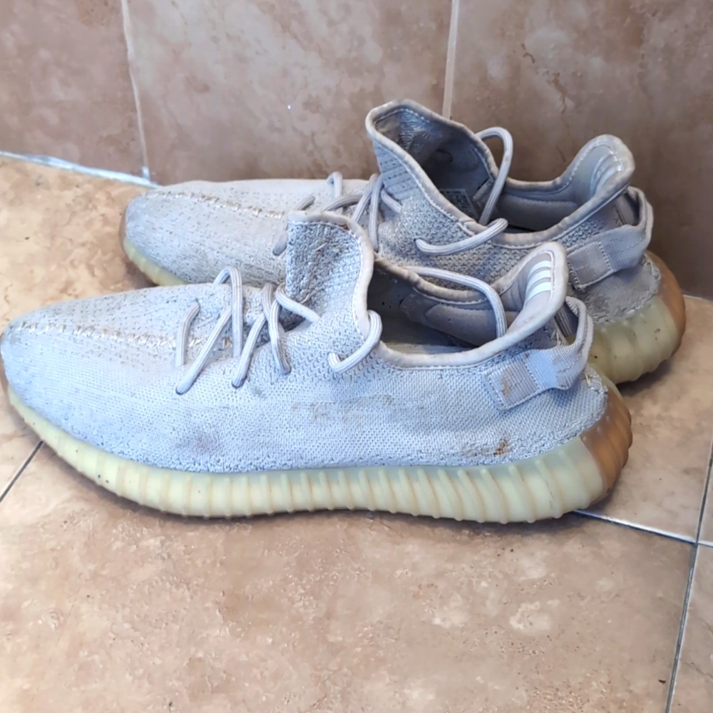 Adidas Yeezy 350 Boost-v2 cream/triple white